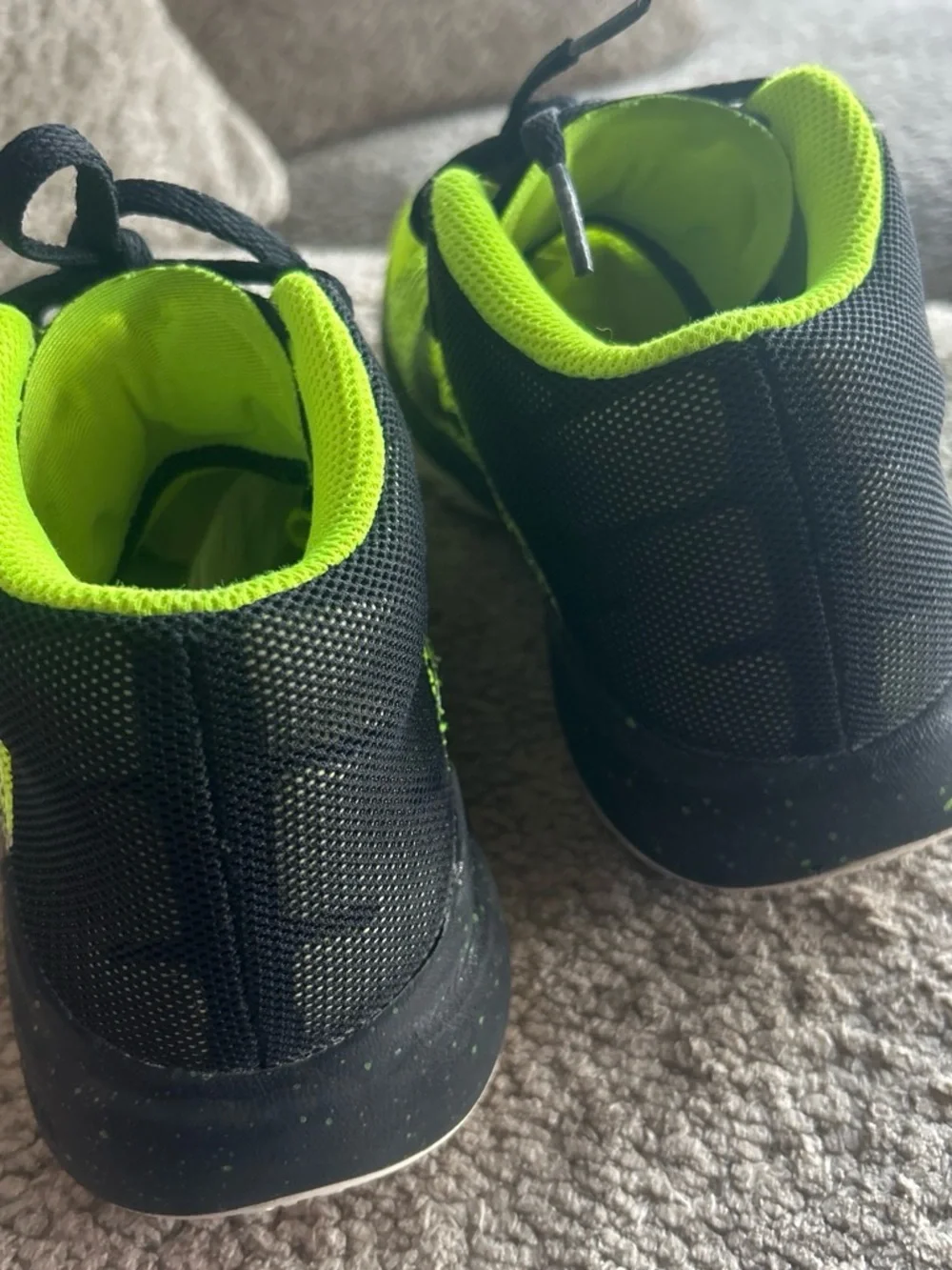 Nike Kids Flyknit Sneakers - Neon Yellow/Black